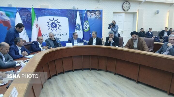 وزیر اقتصاد: اقتصاد آذربایجان غربی با احصای مشکلات شتاب می‌گیرد