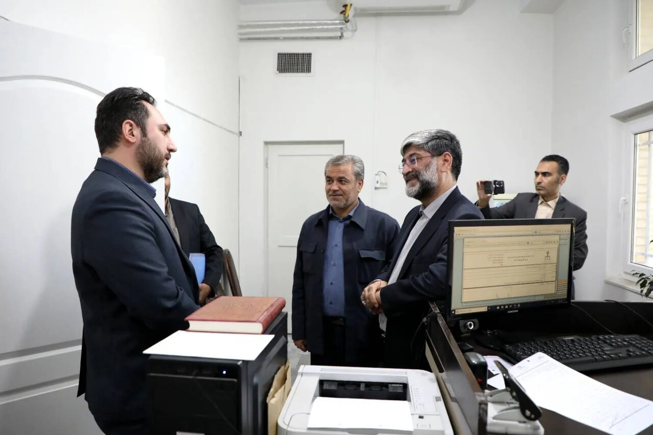 تأکید رئیس کل دادگستری تهران بر کاهش اطاله دادرسی و تعیین تکلیف پرونده‌های مسن و معوق