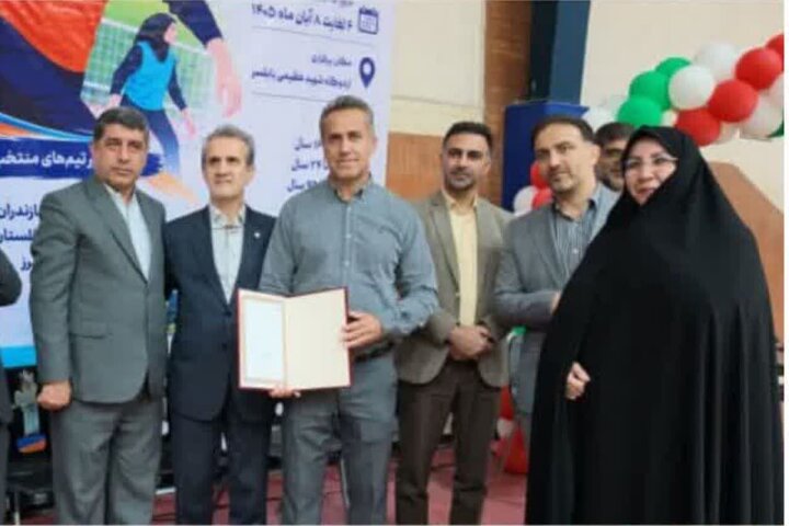 آیین اختتامیه مسابقات قهرمانی داژبال بانوان محلات ۲۰۲۰ منطقه یک کشور در بابلسر برگزار شد