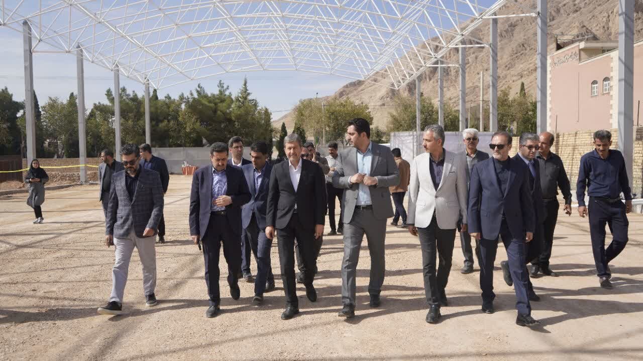 تأکید استاندار اصفهان بر اهمیت تولید داخلی و عرضه محصولات ایرانی