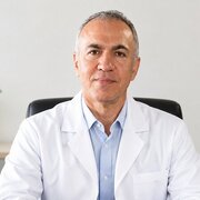 بیش از ۹۰ درصد مبتلایان به خار پاشنه بدون جراحی درمان می‌شوند + روش‌های رهایی از درد