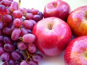 خرید تاکنون ۲۹ هزار تن سیب و انگور از باغداران آذربایجان غربی