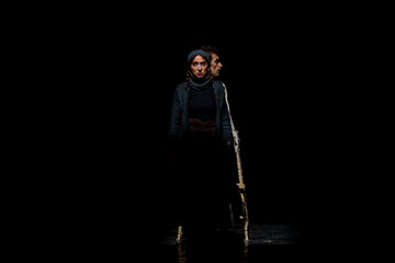نمایش «کالیگولا» - اصفهان