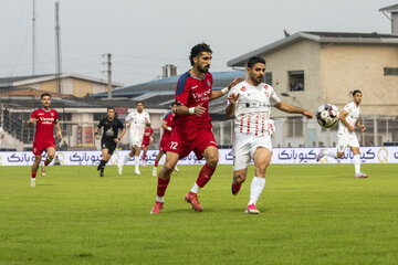 هفته یازدهم لیگ برتر فوتبال ایران؛ نساجی - پرسپولیس