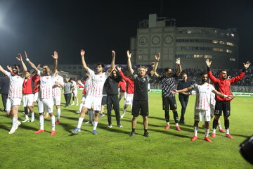 هفته یازدهم لیگ برتر فوتبال ایران؛ نساجی - پرسپولیس