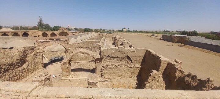 آغاز فاز دوم عملیات مرمت کاروانسرای تاریخی مجدالممالک دولت‌آباد