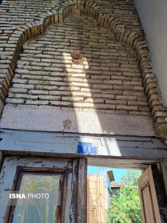 «یاد»؛ روایت احیای یک عمارت قاجاری در بازار رشت