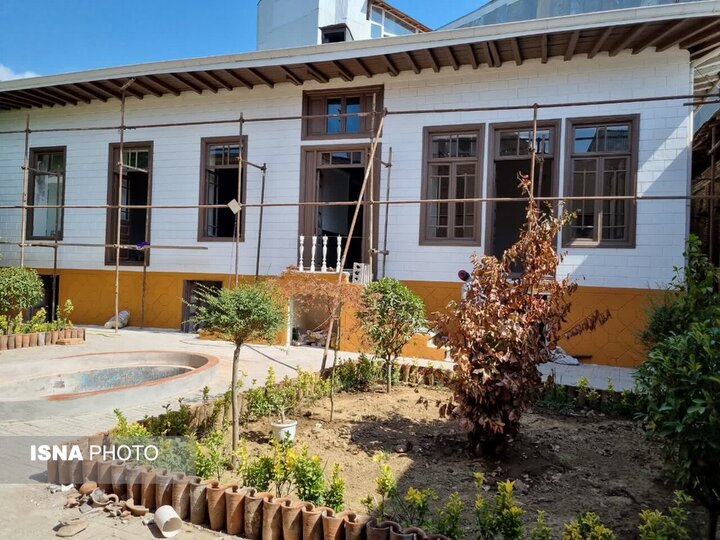 «یاد»؛ روایت احیای یک عمارت قاجاری در بازار رشت