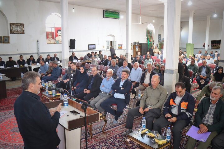استاندار سمنان: مطالبات روستاهای گرمسار با برنامه‌ریزی و زمان‌بندی مشخص رسیدگی می‌شود