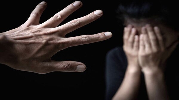 چرا اجرای حکم اعدام متهم «خانه وحشت» متوقف شد؟