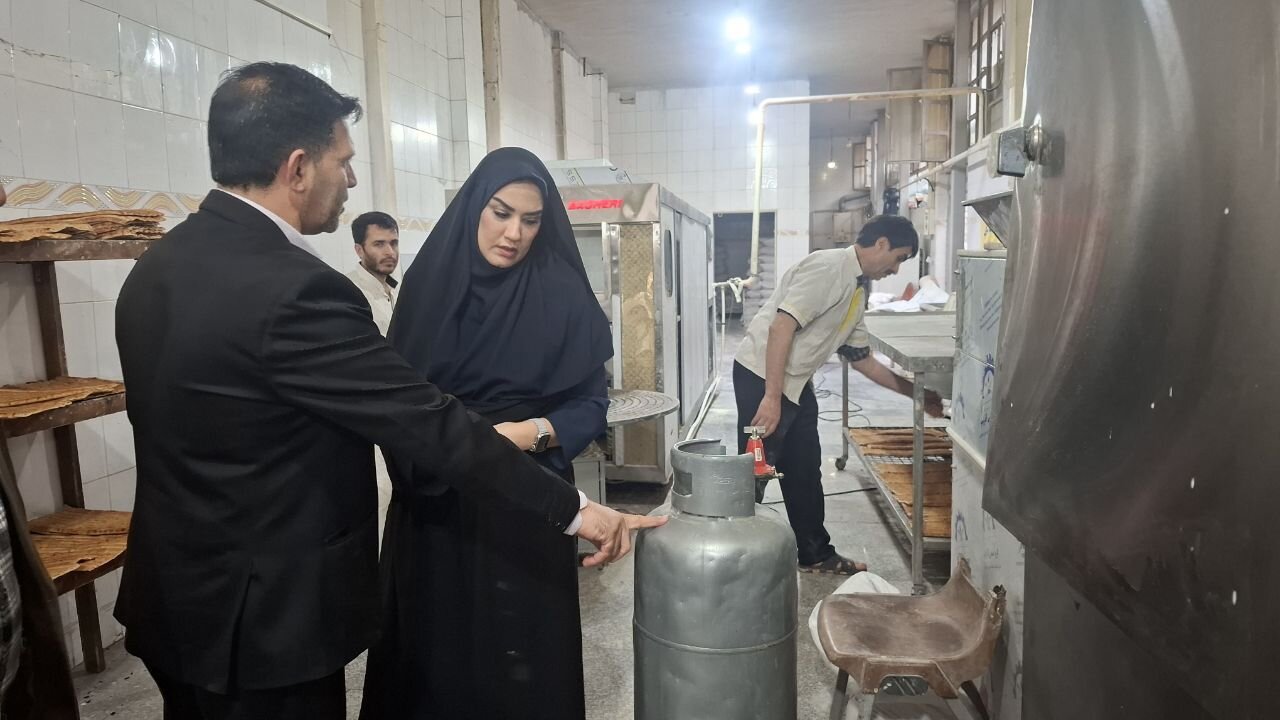 معاون فرماندار: ۴۳ واحد نانوایی شهرستان رشت به سوخت دوم تجهیز می‌شوند