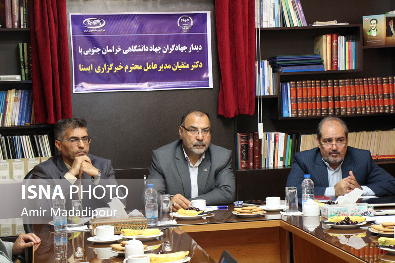 بازدید مدیرعامل ایسنا از جهاددانشگاهی خراسان جنوبی