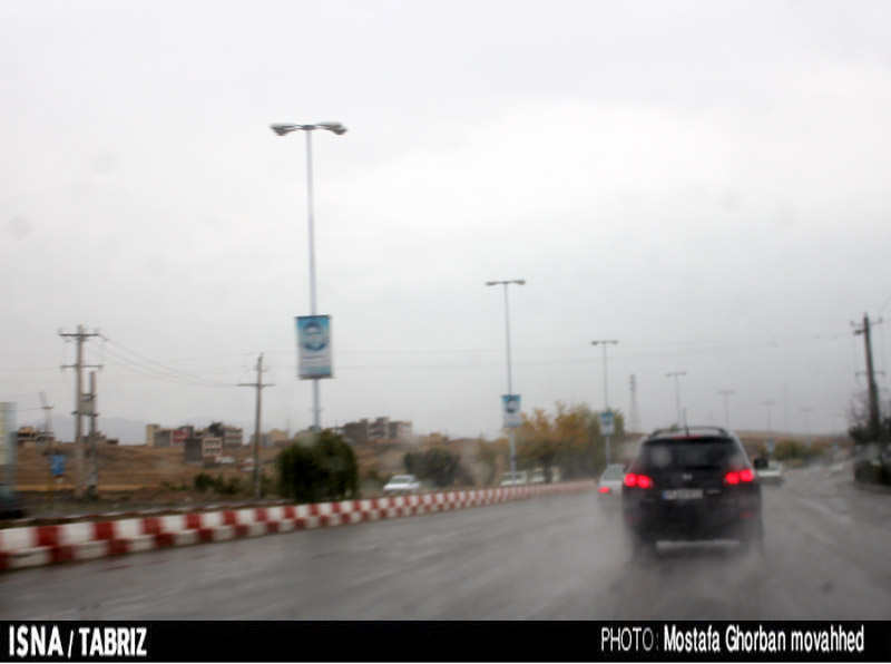 امدادرسانی به سرنشینان سه خودرو تبعه کشور آذربایجان در جاده اهر- مشگین شهر