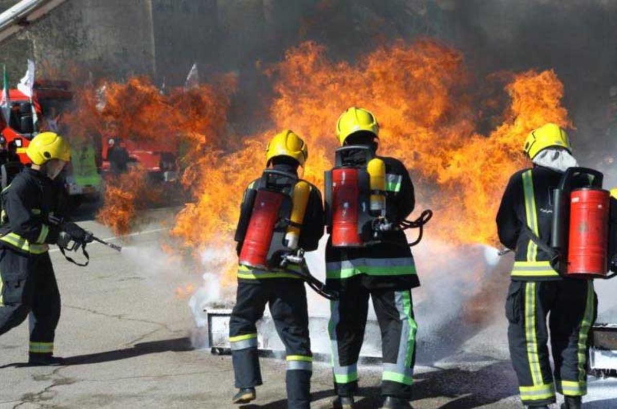 مصدومیت هفت نفر در حادثه آتش سوزی شیراز

