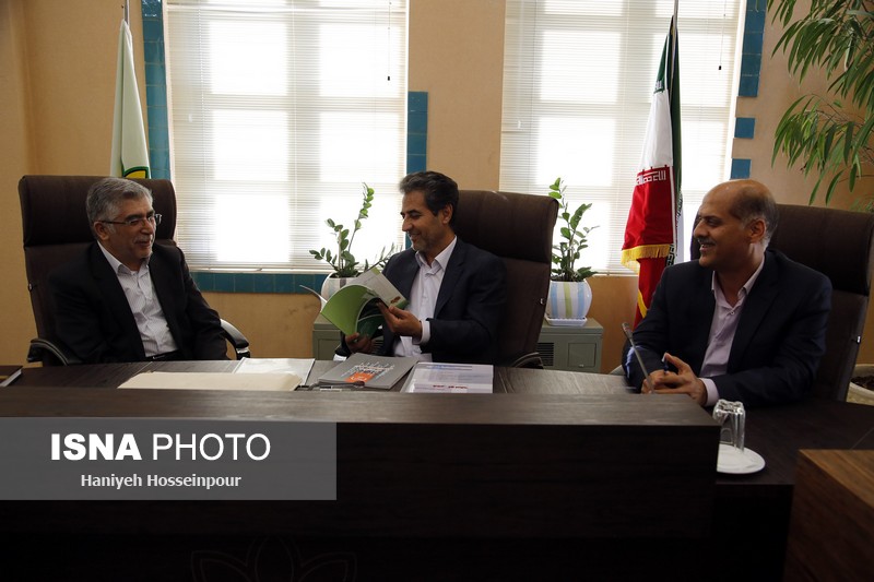 دیدار رئیس جهاددانشگاهی کشور با شهردار شیراز