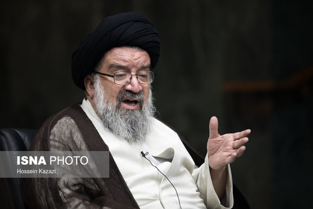 احمد خاتمی: برای ما سوال است چگونه فیلم انتخاب رهبری در اینترنت منتشر شده است احمد خاتمی: برای ما سوال است چگونه فیلم انتخاب رهبری در اینترنت منتشر شده است