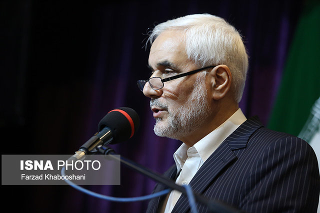 مهرعلیزاده:
طرح های مبحث آب نباید تک بعدی باشند 57723812