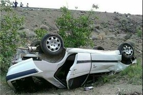 پنج مصدوم در واژگونی خودرو در جاده برزک