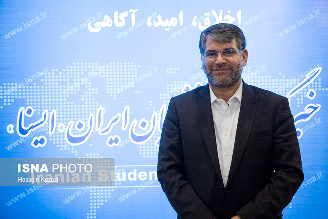 درخواست نماینده کاشان از وزیر فرهنگ و ارشاد اسلامی 57610468