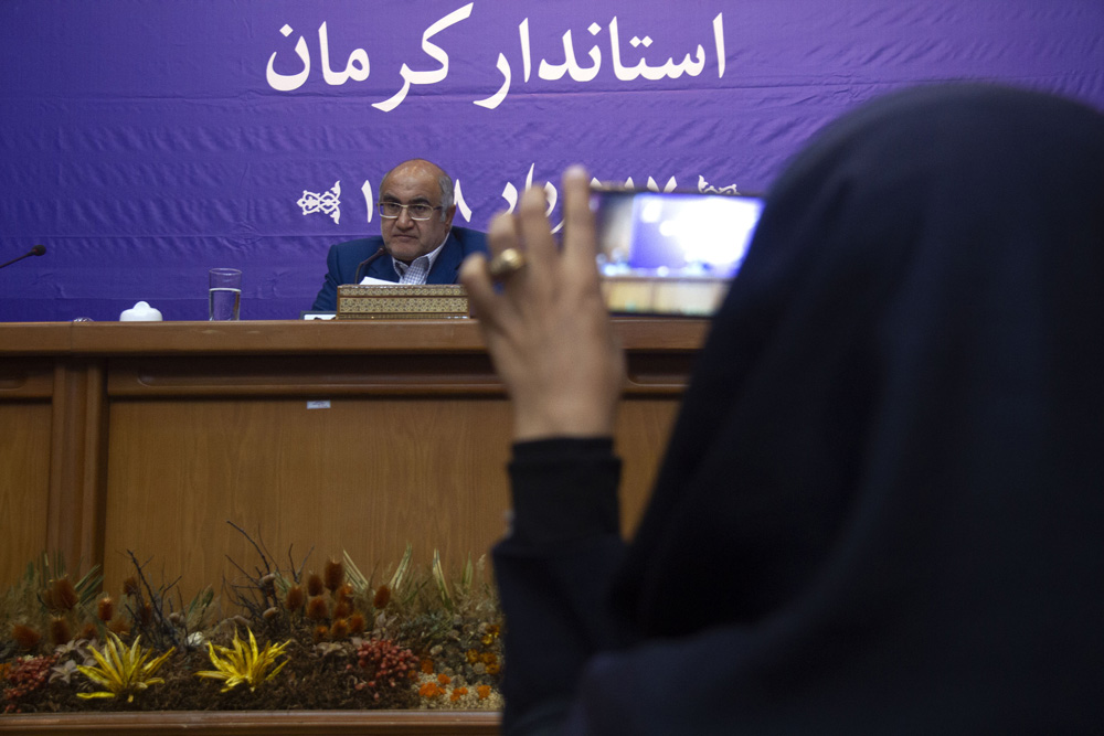 نشست خبری استاندار کرمان نشست خبری استاندار کرمان