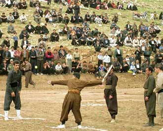آغاز جشنواره بازی‌های بومی محلی در 150 نقطه کرمانشاه