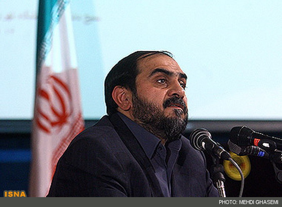 اظهارات رحیمپور از تشیع انگلیسی تا توطئه ترورش
160-18
