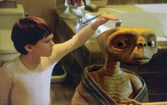 «E.T» اسپيلبرگ بهترين فيلم علمي ـ تخيلي تاريخ سينما شد