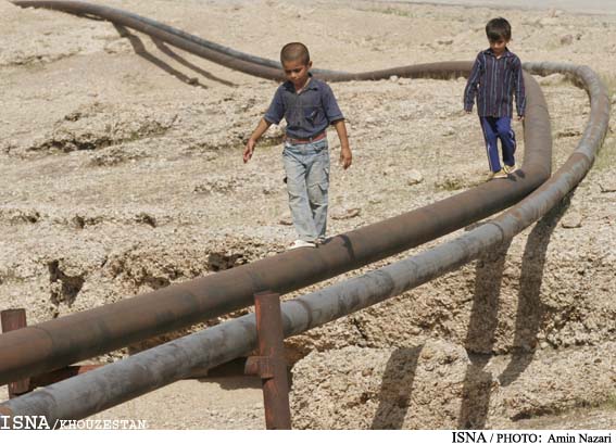 "غیزانیه" سرشار از نفت اما محروم از ابتدایی‌ترین امکانات زندگی