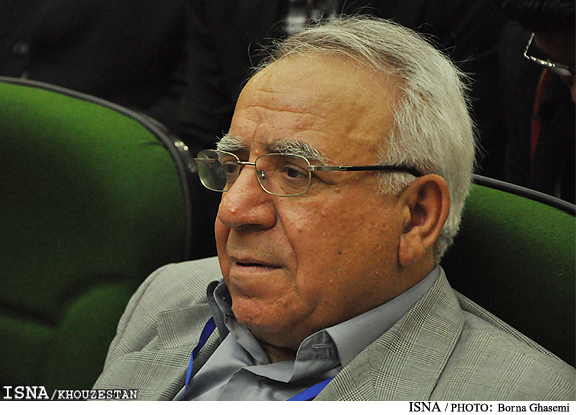 تجلیل از مقام علمی "پروفسور کرم‌زاده" در دانشگاه شهید باهنر کرمان