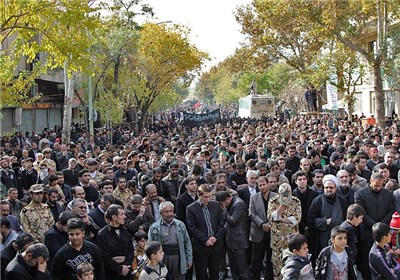 یوم الله 13 آبان با رنگ و بوی حسینی در سنندج برگزار شد 139208231549208481540103