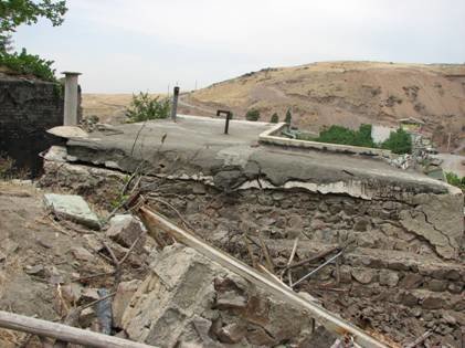 خطر رانش زمین ۸۶ روستای لرستان را تهدید می‌کند