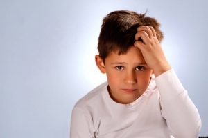 احتمال بروز واکنش هیجانی، هنگام ارزیابی عملکرد فرد وجود دارد
confuse-300x200