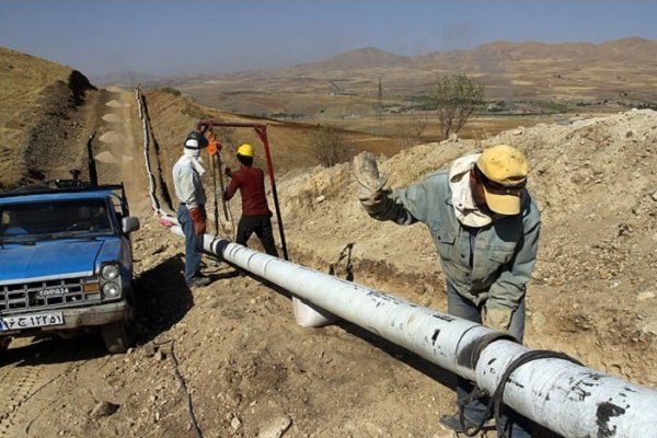 کلنگ‌زنی عملیات گازرسانی در 32 روستای الموت غربی