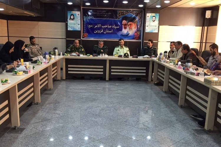 با لشگر نامرئی دشمن دست‌وپنجه نرم می‌کنیم/ برگزاری یادواره 140 شهید نیروی انتظامی استان قزوین
