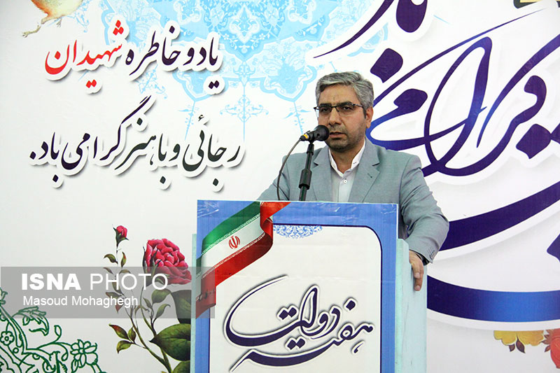 افتتاح همزمان 88 پروژه عمرانی و اقتصادی در سمنان/ گلباران گلزار شهدا در اولین روز هفته دولت