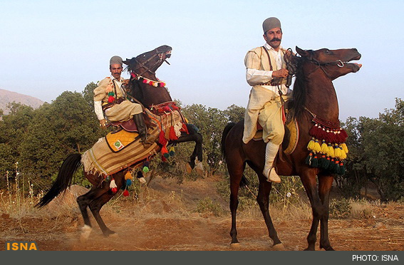 لباس محلی مردان و زنان کهگیلویه و بویراحمد+عکس