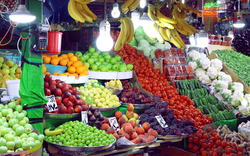 قیمت ‌میوه همچنان در سراشيبي كاهش 