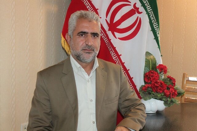 به دلیل بیماری فرزندم استعفا کردم