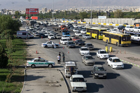 کنترل عبور و مرور خودروها در ورودی‌های کرج