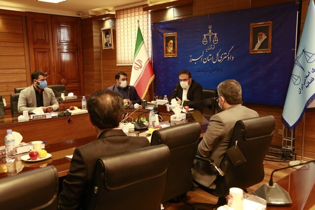 قوه قضائیه به دنبال دخالت در نهادهای انتظامی کانون وکلا نیست

