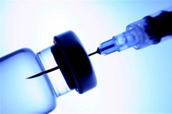 وزارت بهداشت واکسن کرونای موسسه رازی  را پیش‌خرید می‌کند