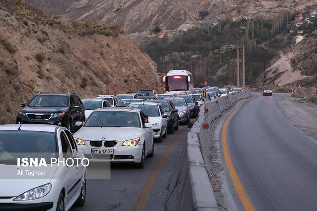 ترافیک در جاده چالوس سنگین است