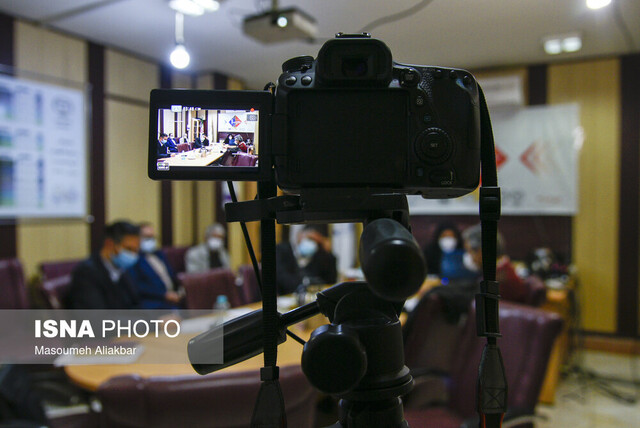 مسابقات مناظره البرز با برتری تیم دانشگاه خوارزمی پایان یافت مسابقات مناظره البرز با برتری تیم دانشگاه خوارزمی پایان یافت