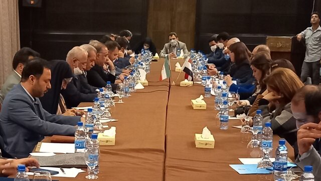 سوریه سرشار از فرصتهای اقتصادی است سوریه سرشار از فرصتهای اقتصادی است