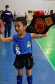 نونهال قهرمان بوکس البرز در آرزوی مسابقات جهانی