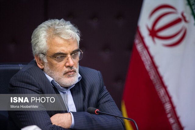 کلاسهای دانشگاه آزاد در صورت خروج از وضعیت قرمز حضوری میشود کلاسهای دانشگاه آزاد در صورت خروج از وضعیت قرمز حضوری میشود