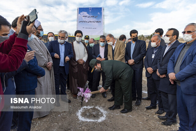 دانشگاه باید در جهت کاهش آسیب‌های اجتماعی حرکت کند