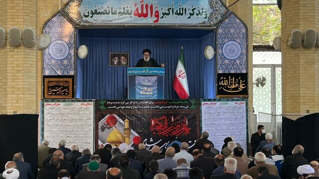 مسئولان مراقب عملکرد خانواده خود باشند