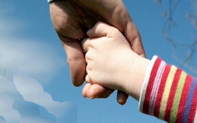 نیکوکار البرزی حمایت از ۳۰۰ کودک یتیم را بر عهده گرفت