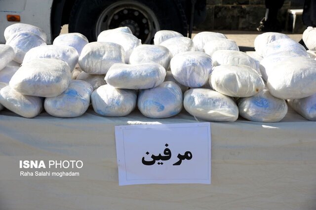 دشمنان برای درگیر کردن مردم با اعتیاد تلاش می‌کنند